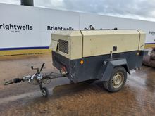 Image of Doosan 771 Trailed Compressor