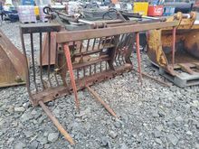 Image of Bobcat Grab