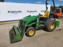 Image of John Deere 2720 Compact Tractor