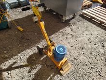 Image of Tile Lifter