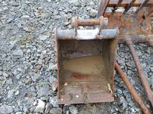 Image of 45cm Bucket - 35mm Pins, 140mm Ears, 190mm Centres