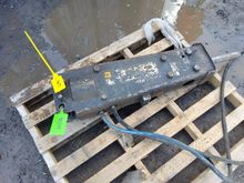 Image of JCB 1T Breaker 30mm Pins | 100mm Ears