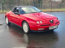 Image of 1997 Alfa Romeo Spider