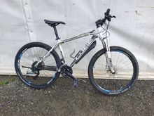 Image of 1x Cube Bicycle Frame No: WOW94099 FG0811M Frame Size: 18"