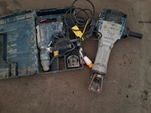 Image of Bosch GSH27VC Breaker and Rotary Hammer