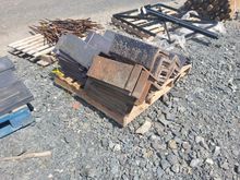 Image of Approx 45x Various Ridge Tiles