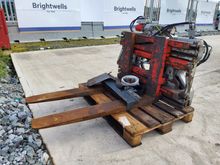 Image of Durwen DUZ 35 Hydraulic Width Adjustable Rotary Pallet Forks
