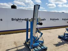 Image of Genie SLA-10 Material Lifts