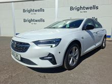 Image of VAUXHALL INSIGNIA SRI NAV TURBO D 5 Door Hatchback