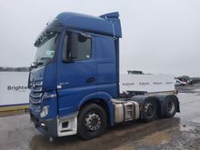 Image of MERCEDES-BENZ Actros 2545 6x2 Mid Lift Tractor Unit