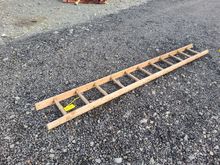 Image of Single Extension Ladder - 11 Rung