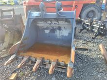 Image of 1,330mm Bucket, 85mm pins, 300mm ears & 470mm centres