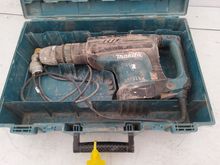 Image of Makita HM1213C Demolition Hammer