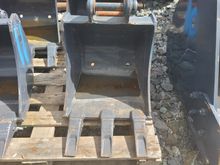Image of 400mm Digging Bucket