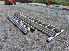 Image of 2x Triple Extension Ladder