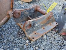 Image of Head Stock 50mm Pins | 200mm Ears | 310mm Centres