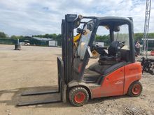 Image of Linde H20T Forklift