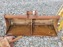 Image of 14T Grading Bucket with 65mm Pins