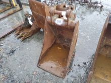 Image of Volvo Bucket 450 mm Wide, 45 mm Pins