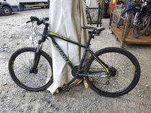 Image of 1x Giant ATX 27.5 Bicycle Frame No: CBAD5640 Frame Size Medium