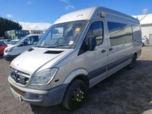 Image of MERCEDES-BENZ SPRINTER 519 CDI Minibus