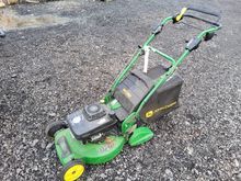 Image of John Deere Pedestrian Roller Mower