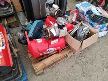 Image of Clarke Strong arm 1.25T Trolley jack &