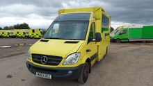 Image of MERCEDES-BENZ SPRINTER 519 CDI Ambulance