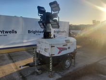 Image of Tower Light VB-9 Trailed Lighting Tower