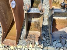 Image of 10" Bucket 35mm Pins 160mm Centres