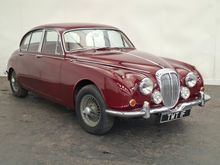 Image of 1968 Daimler 250 V8