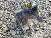 Image of Whites 600mm Bucket 35mm Pins