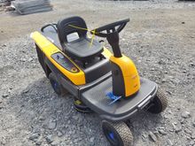 Image of Stiga Swift R72 Ride on Mower