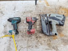 Image of 3x Assorted Hand Tools