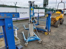 Image of Genie SLA-10 Manual Handling Assistant