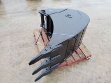 Image of 150-UD-600-WP80 600mm Wide Digging Bucket on 80mm Pins