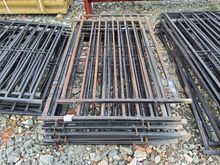 Image of 10x 5' Black Sheep Hurdles