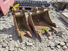 Image of 2x Mini Digger Buckets