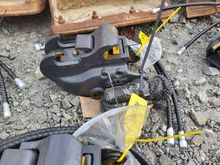 Image of Hitch 35mm Pins, 110mm Ears, 150mm Centres