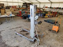 Image of Mi Lift Pro Material Lift