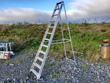 Image of Step Ladder