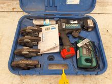 Image of Uponor Cordless Hydraulic Crimping Tool Set