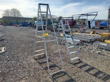 Image of 2x Step Ladder