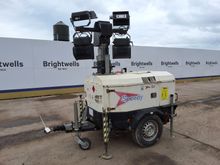 Image of Tower Light VB-9 Trailed Lighting Tower