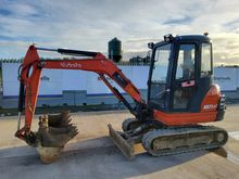 Image of Kubota KX71-3 Cabbed Mini Excavator