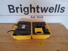 Image of Leica ICON GPS 800, MCP80 & 2x CGA100