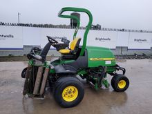 Image of John Deere 8700 Ride on Mower