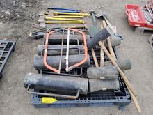 Image of 5x Pavers Mallets, 4x Fence Post Drivers, 4x Shovels, 5x Garden Fork