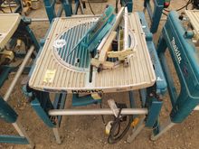 Image of Makita LF1000 Flip Over Table / Chop Saw