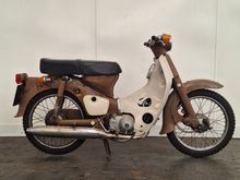 Image of 1975 Honda C90